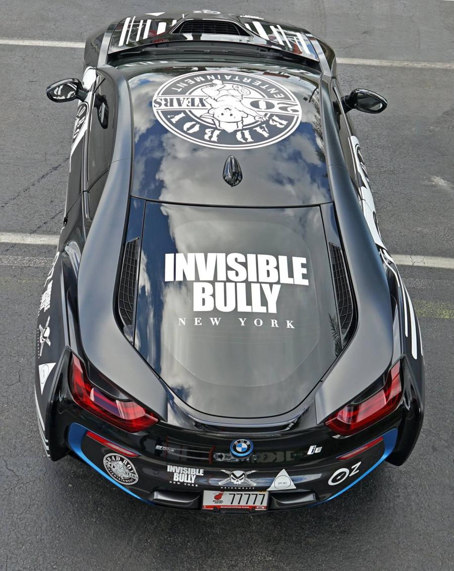 BMW i8 Collab by MetroWrapz 2016 года  (фото 6 из 11)
